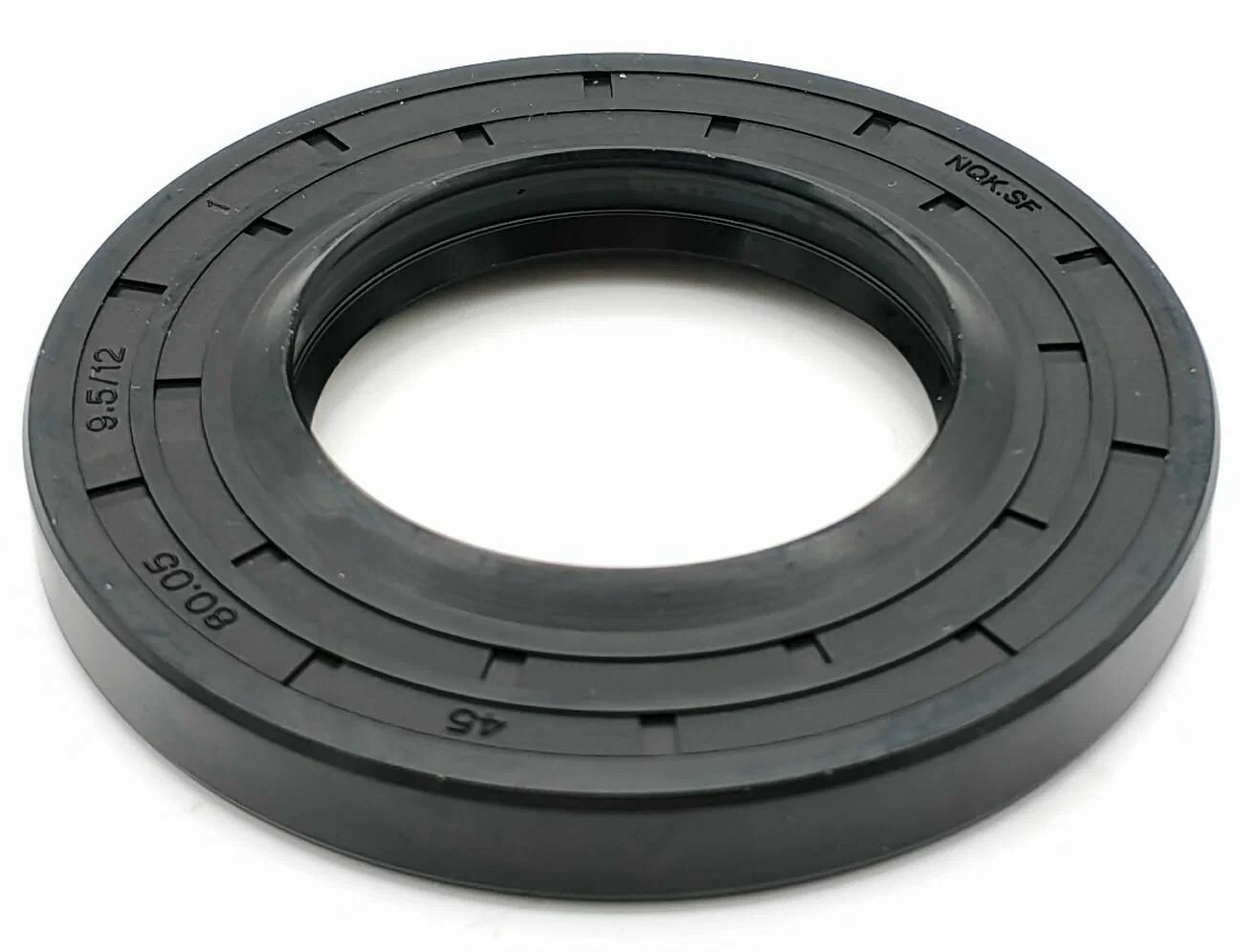 NQK4580 Сальник 45x80.05x9.5/12 (две губы)